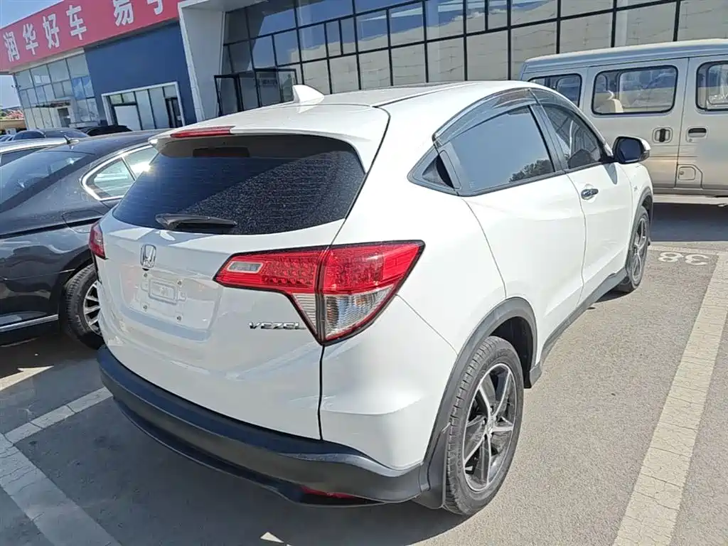 Honda Vezel 2021 — фото 7