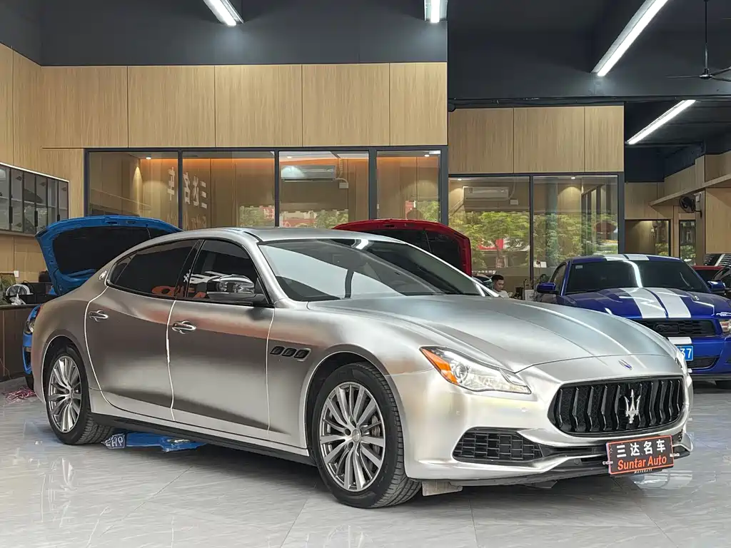 Maserati Quattroporte 2017 — фото 3