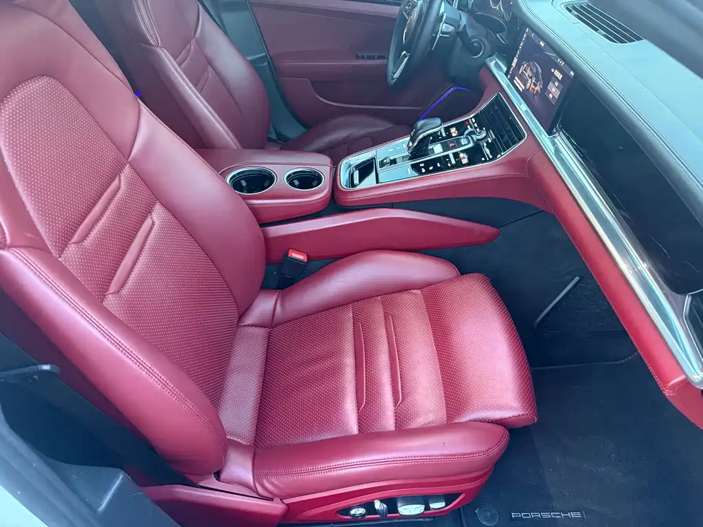 Porsche Panamera 2019 — фото 12