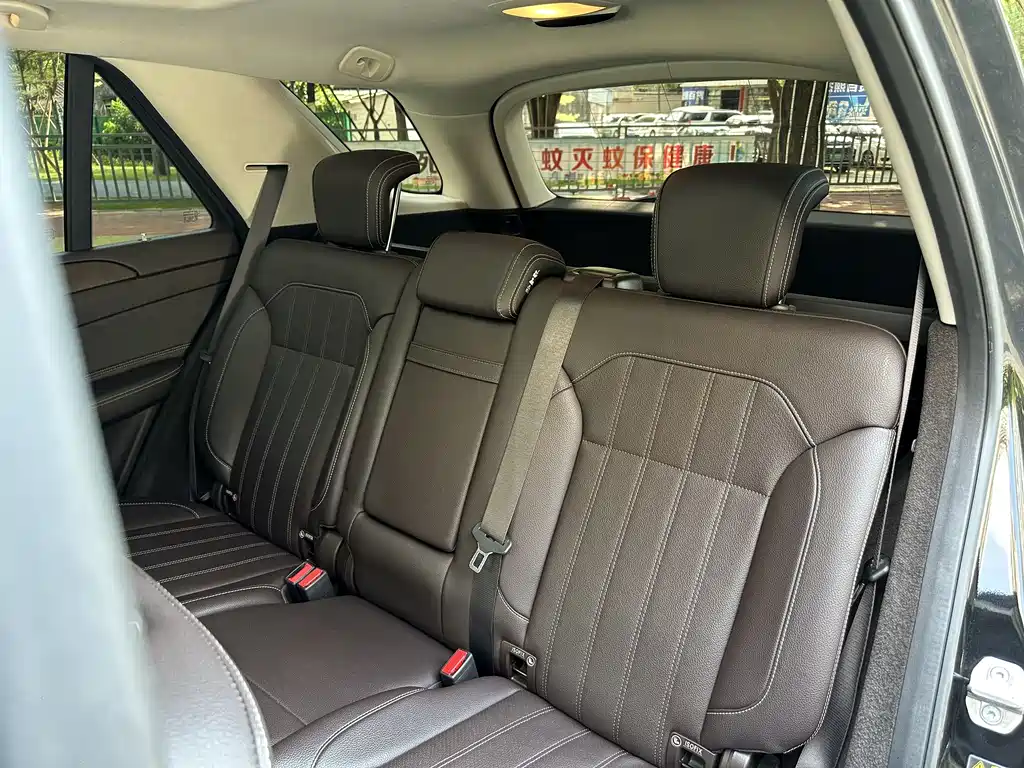 Mercedes-Benz GLE 2018 — фото 14