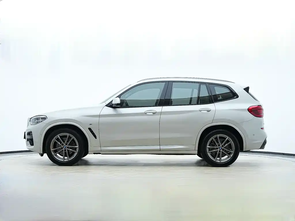 BMW X3 2019 — фото 7