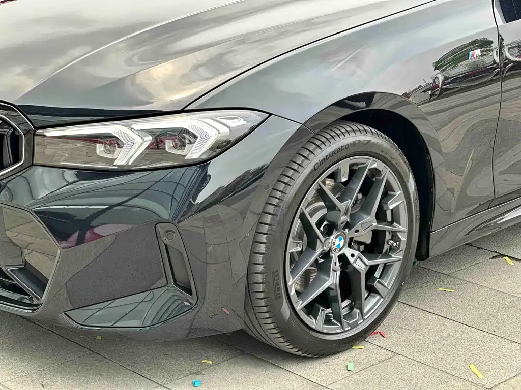 BMW 3 Series 2025 — фото 11