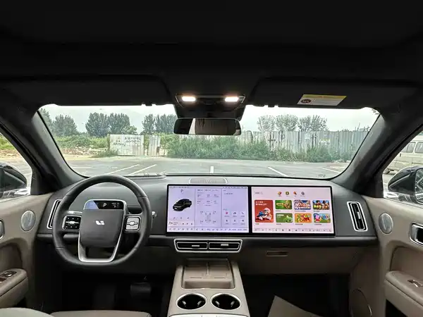 Li Auto L7 2025