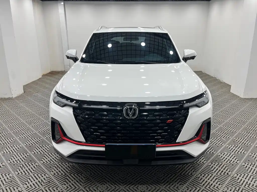 Changan CS35PLUS 2022 — фото 2