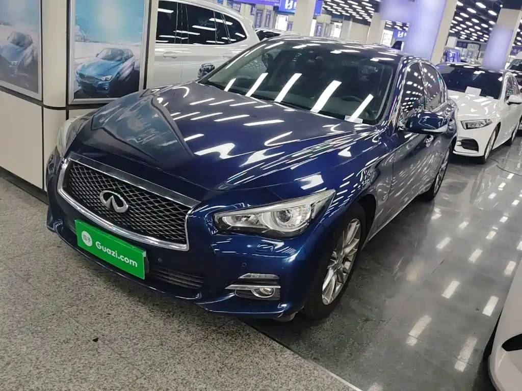 Infiniti Q50L 2016 — фото 1