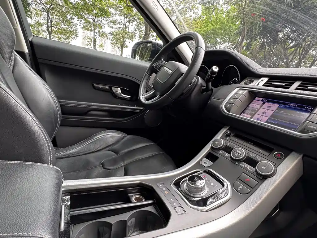 Land Rover Evoque 2013 — фото 10
