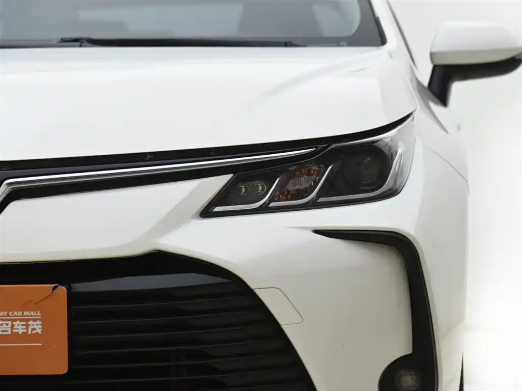Toyota Corolla 2020 — фото 13