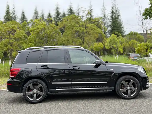 Mercedes-Benz GLK-Class 2015