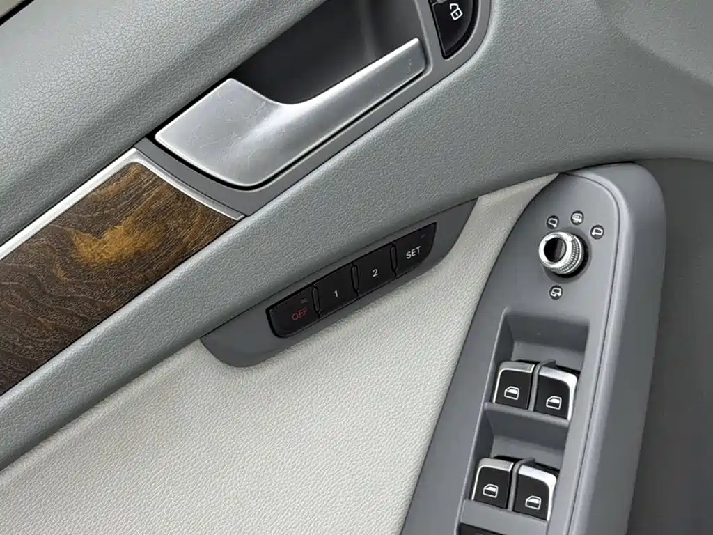 Audi A4L 2016 — фото 11