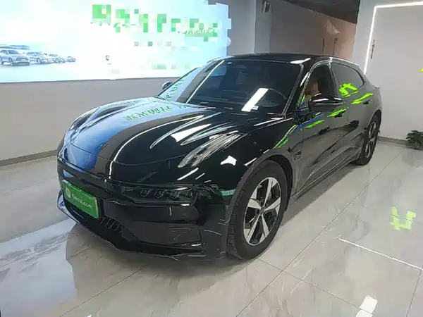 Zeekr 001 2023