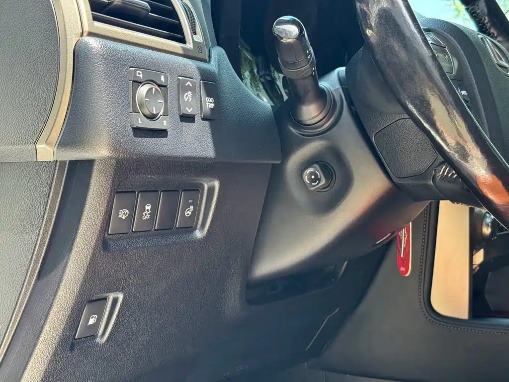 Lexus GX 2016 — фото 14