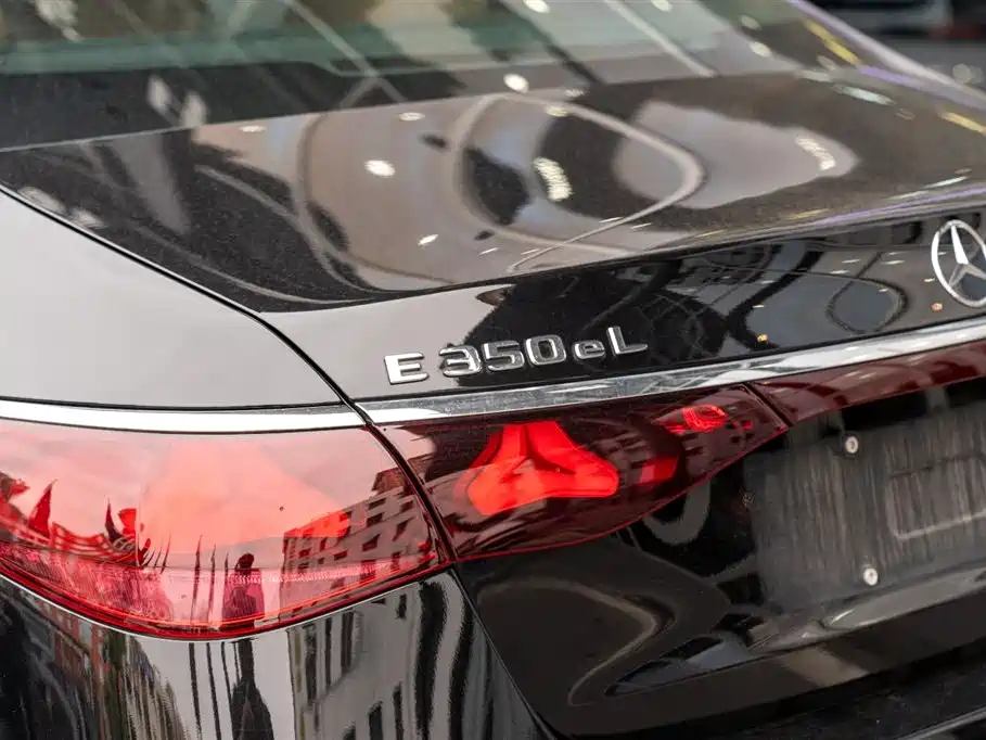 Mercedes-Benz E-Class New Energy 2025 — фото 18