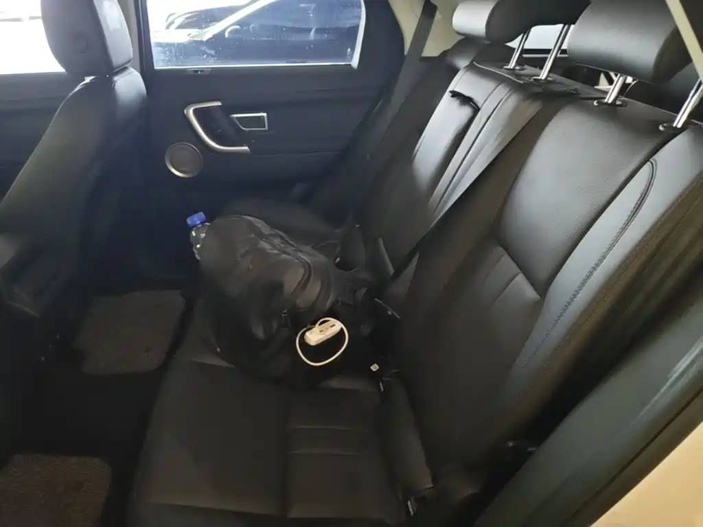 Land Rover Discovery Sport 2018 — фото 17
