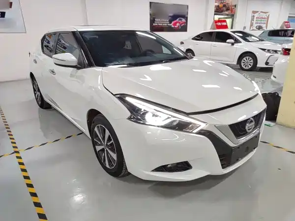 Nissan Bluebird 2018