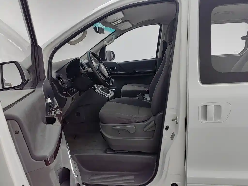 Dongfeng Fengxing CM7 2015 — фото 10