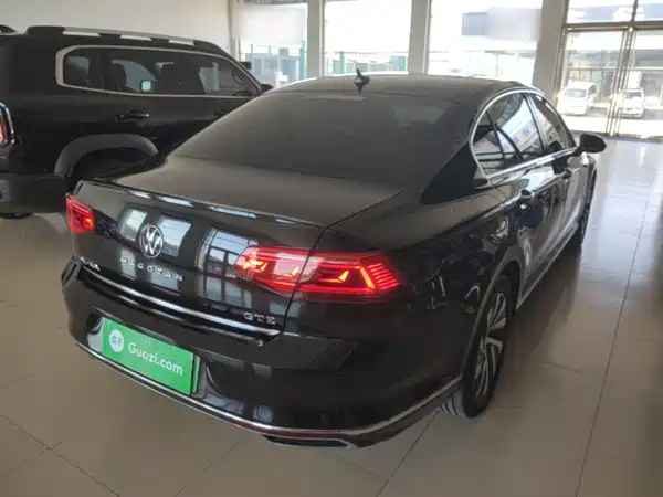 Volkswagen Magotan PHEV 2022