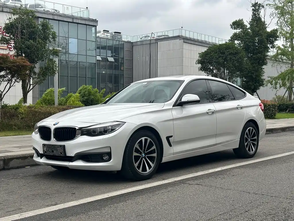BMW 3 Series GT 2017