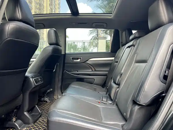 Toyota Highlander 2018