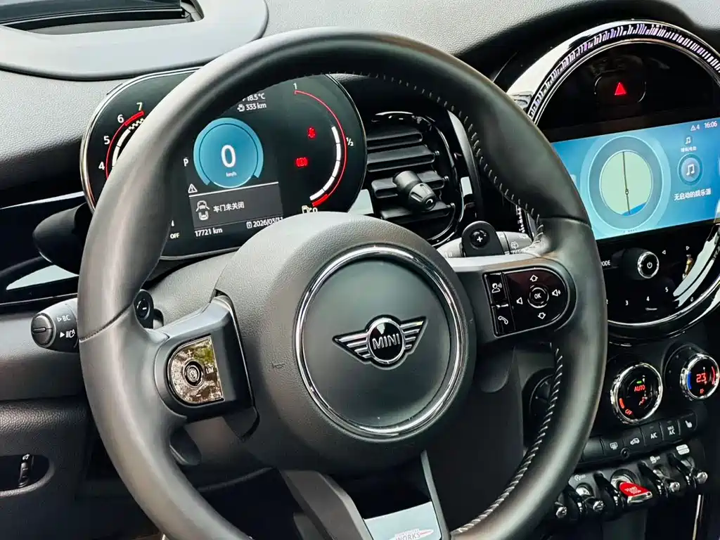 MINI JCW 2022 — фото 10