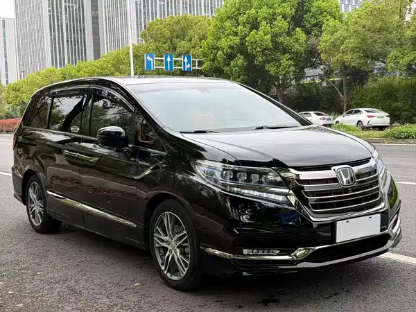 Honda Elysion 2019