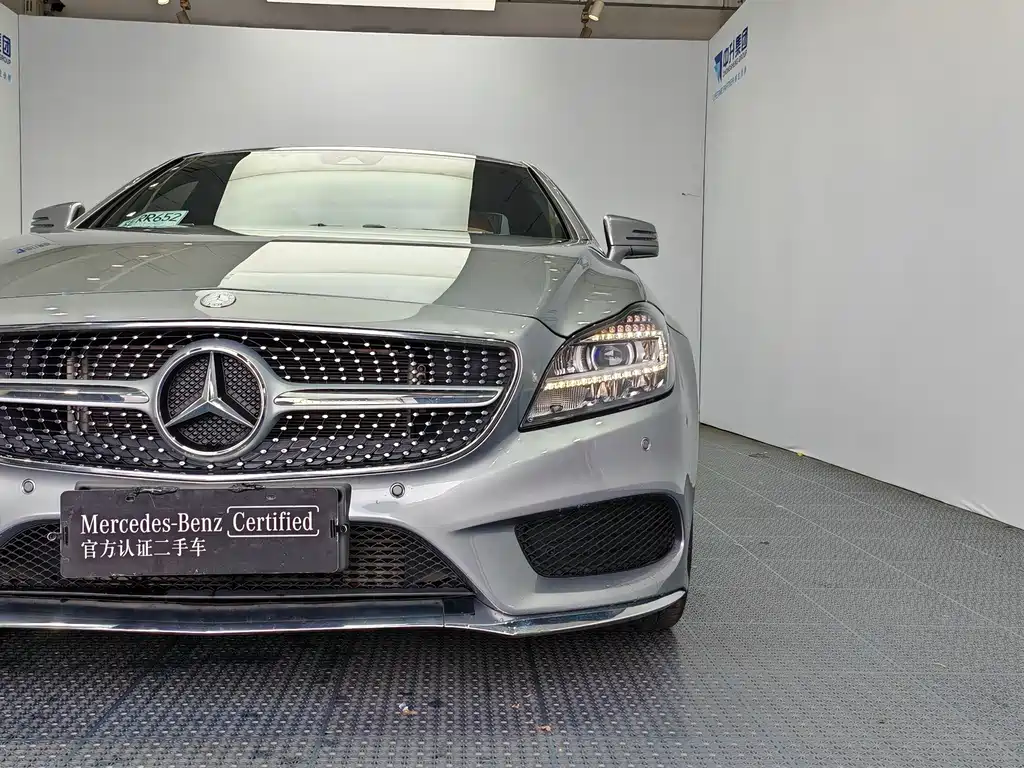 Mercedes-Benz CLS 2015 — фото 18