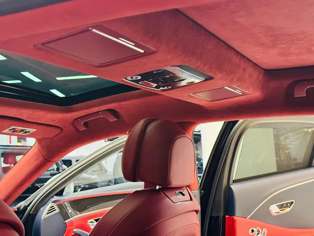 Bentley Flying Spur 2022 — фото 12