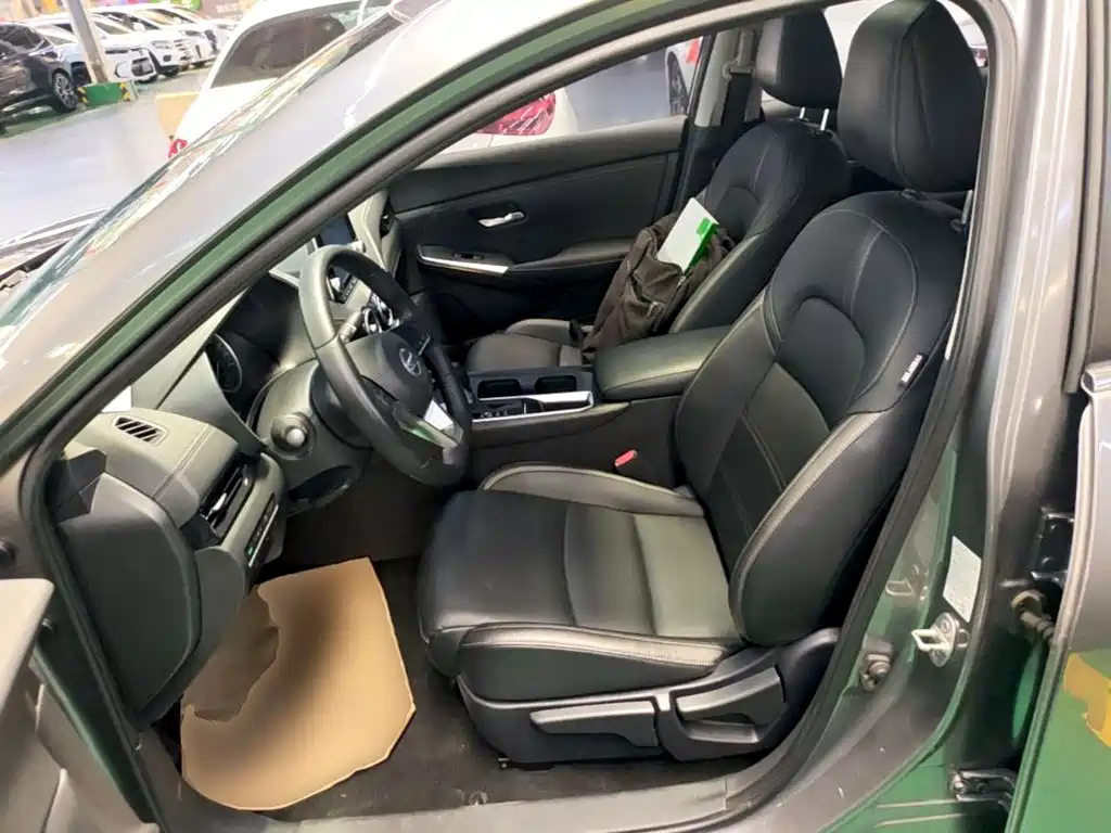 Nissan Sylphy 2020 — фото 15