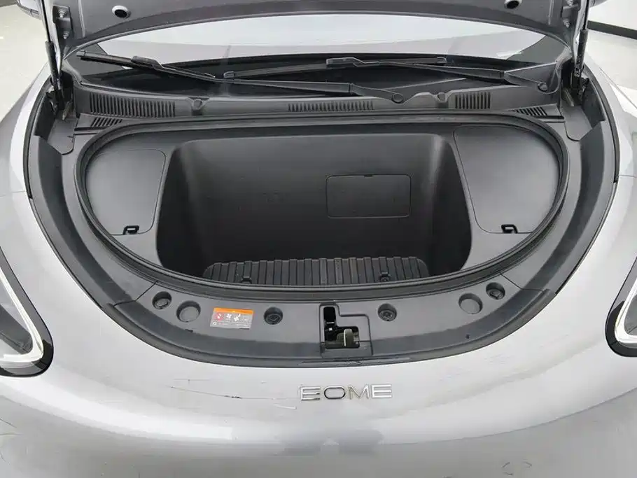 Geely Galaxy Starwish 2025 — фото 10
