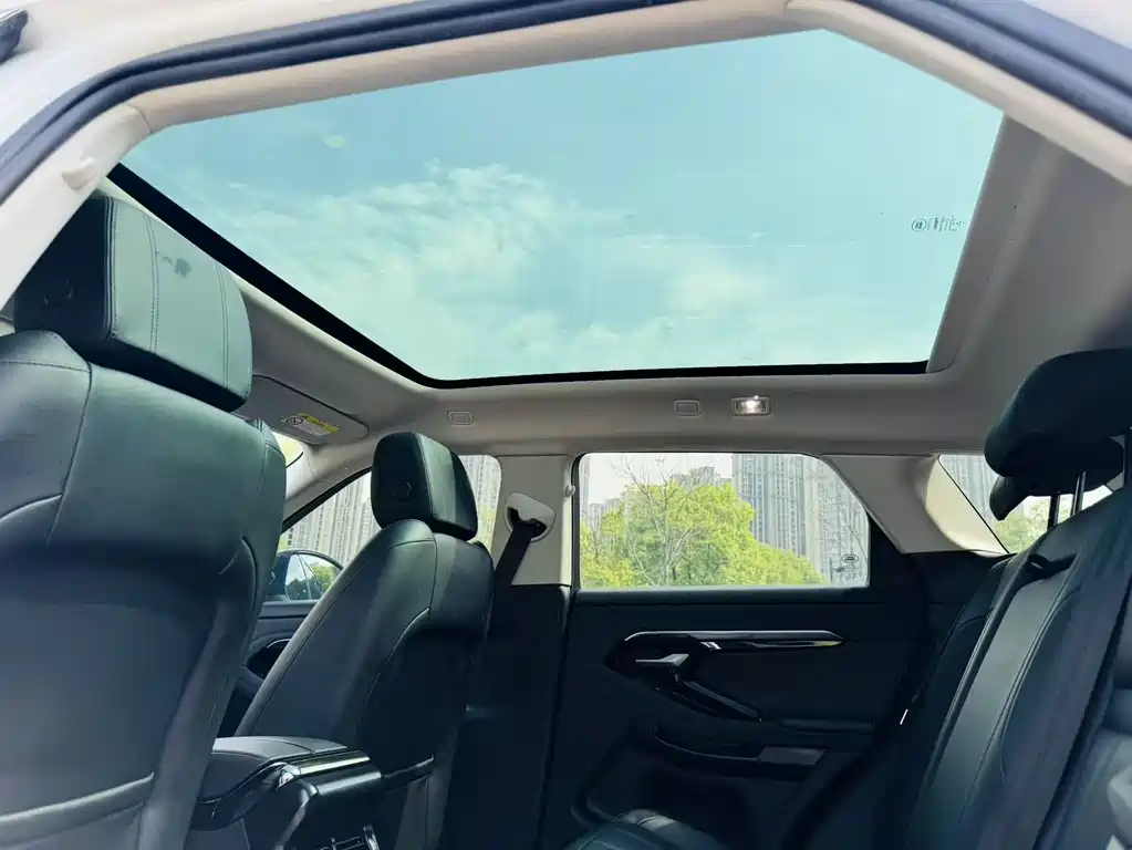 Land Rover Evoque 2020 — фото 12