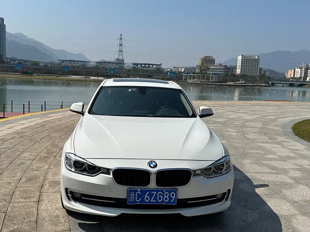 BMW 3 Series 2013 — фото 2