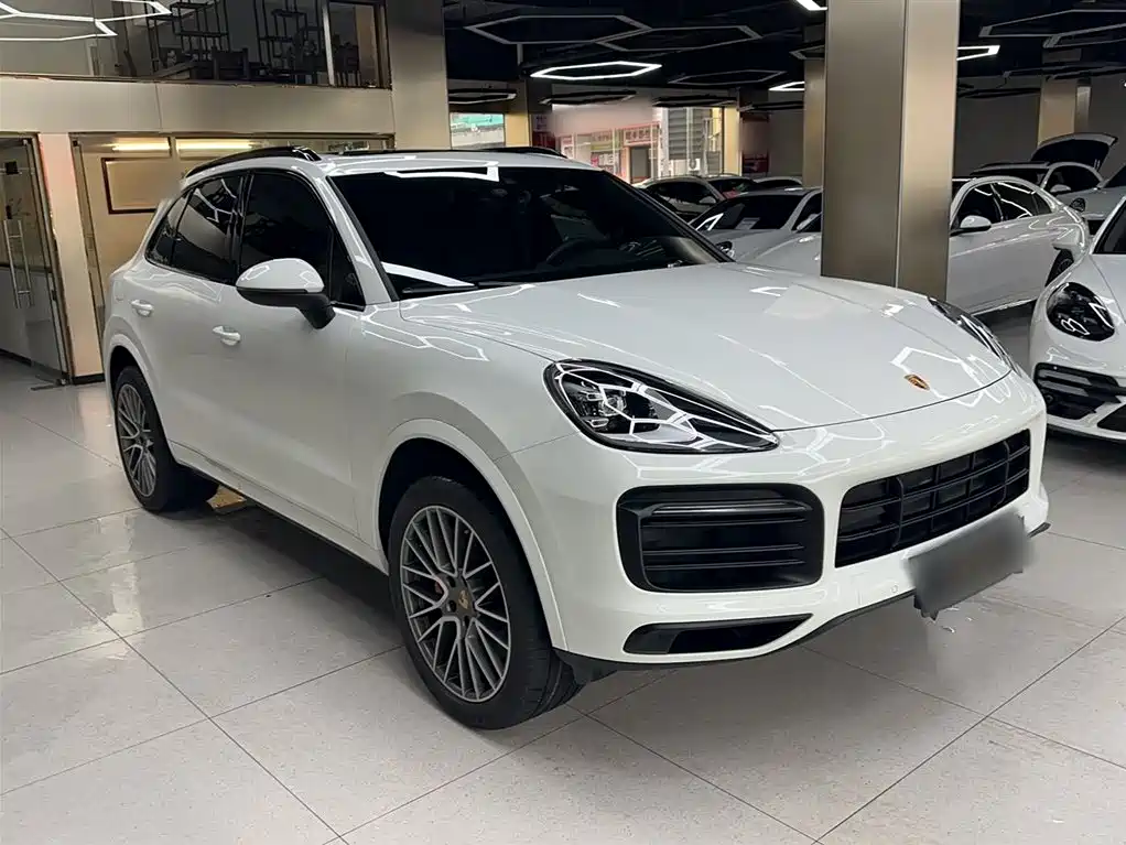 Porsche Cayenne 2023 — фото 5