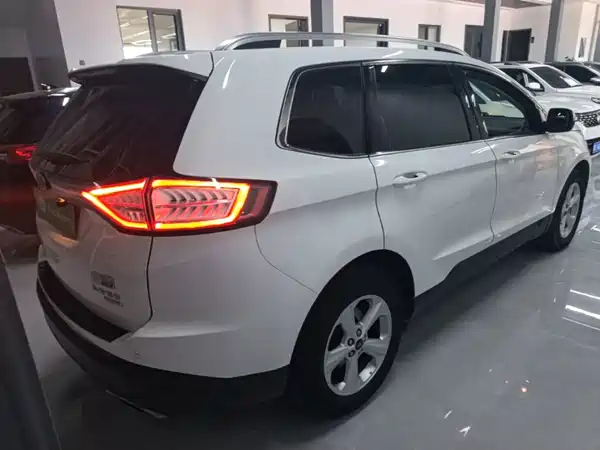 Ford Edge 2016