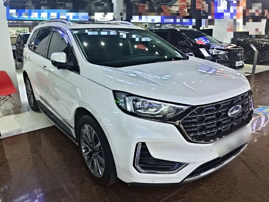 Ford Edge 2022 — фото 4