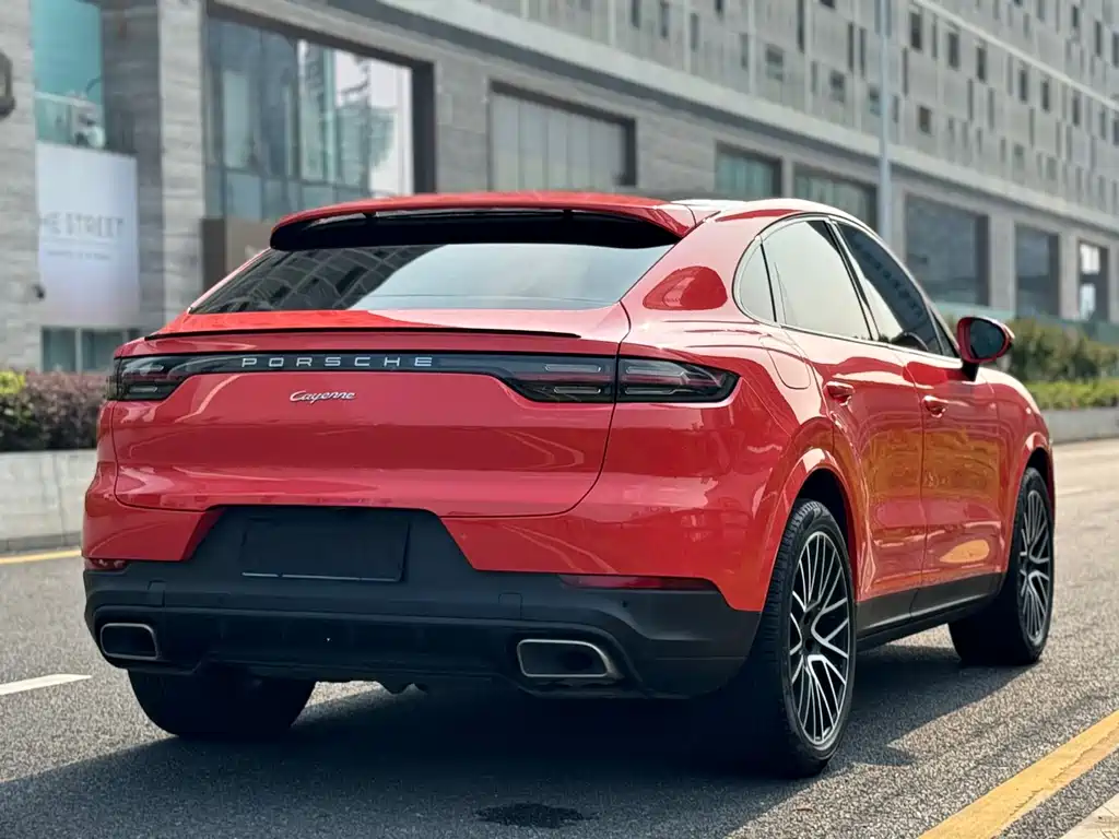 Porsche Cayenne 2020 — фото 4