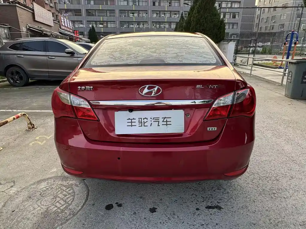 Hyundai Joyful 2011
