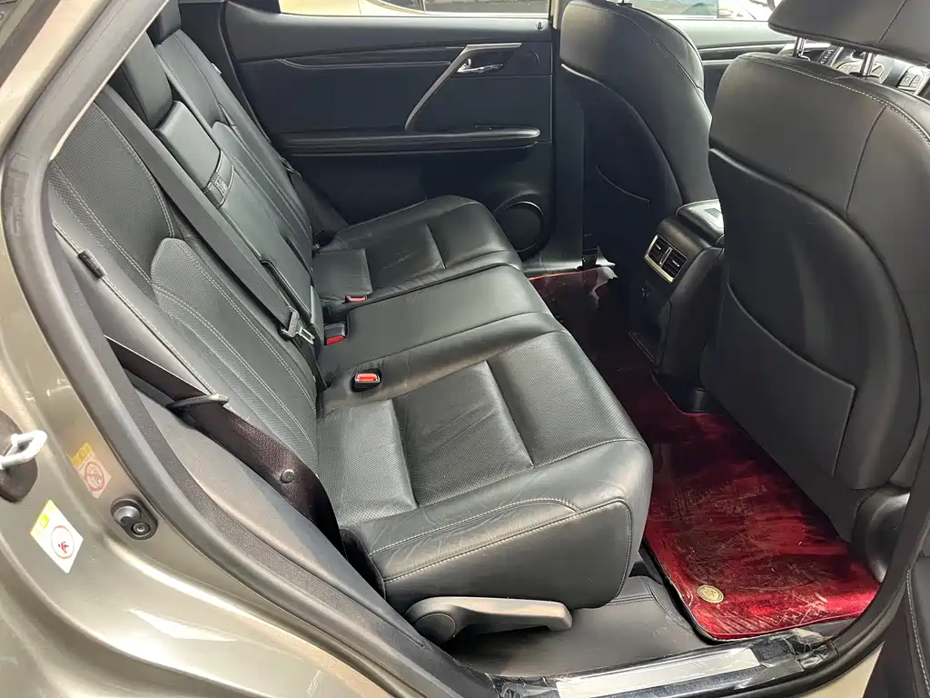 Lexus RX 2017 — фото 10