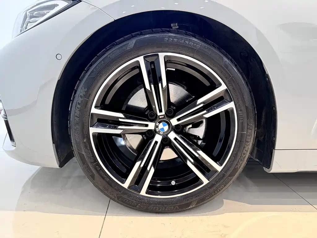 BMW 4 Series 2024 — фото 23