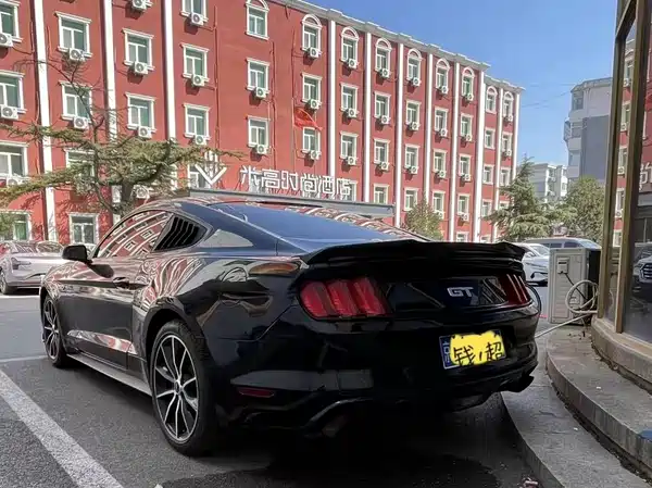 Ford Mustang 2015