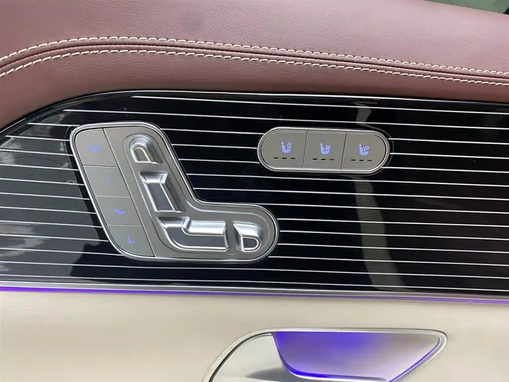 Mercedes-Benz GLS 2023 — фото 23