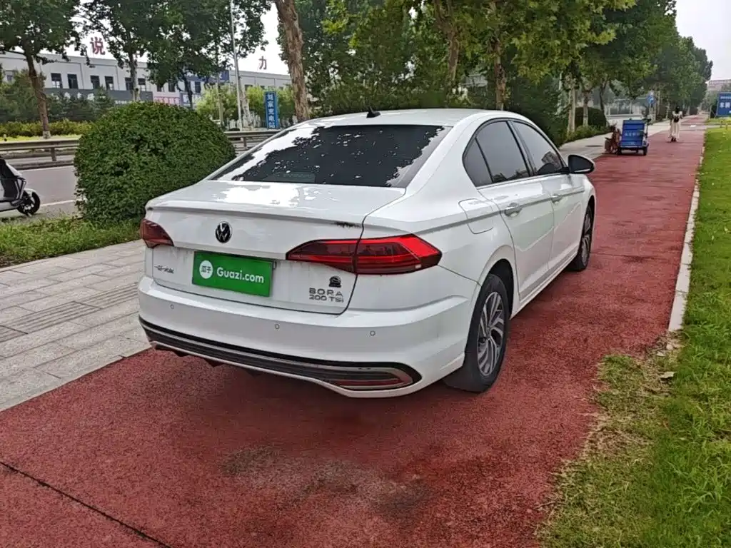 Volkswagen Bora 2023