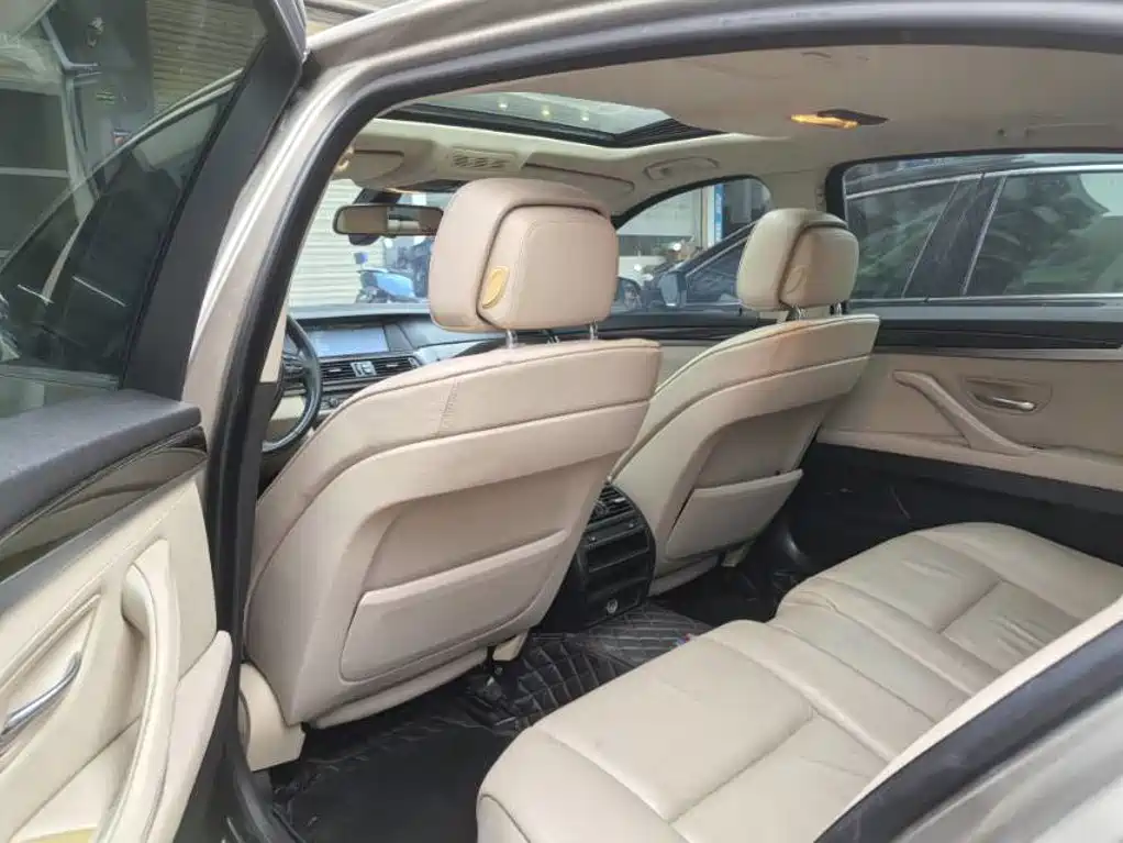 BMW 5 Series 2012