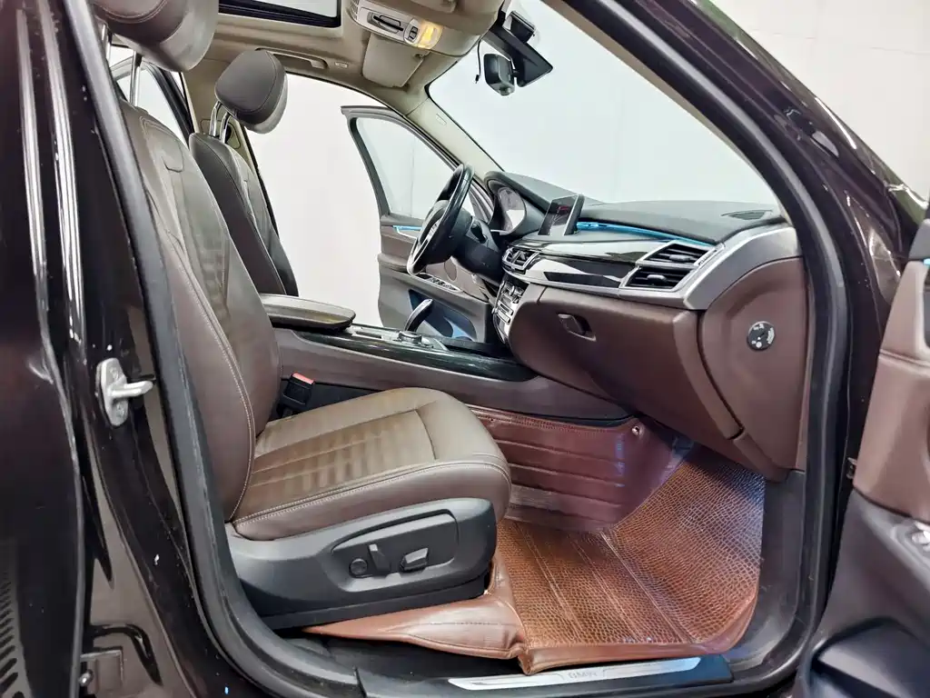 BMW X5 2015 — фото 14