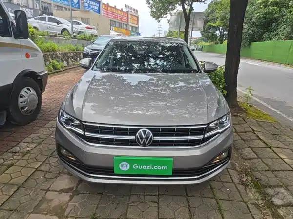 Volkswagen Bora 2021