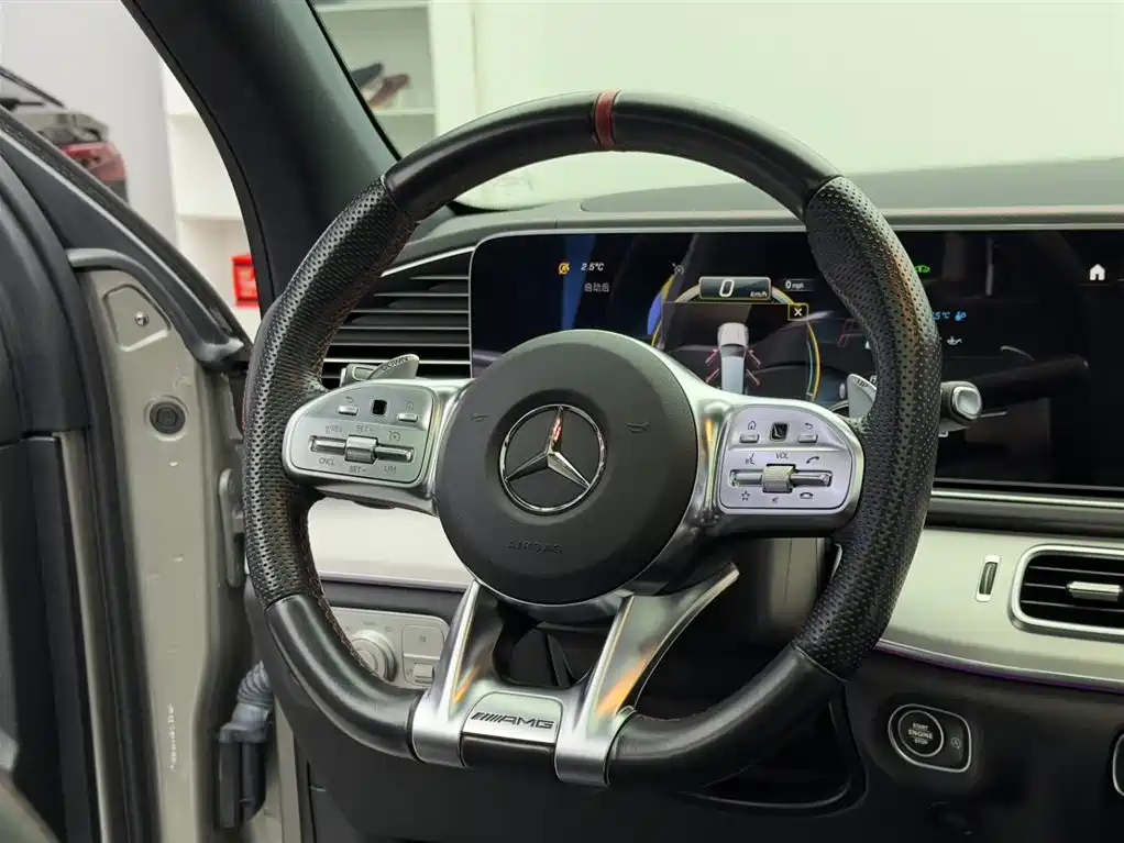 Mercedes-Benz GLE AMG 2023 — фото 12