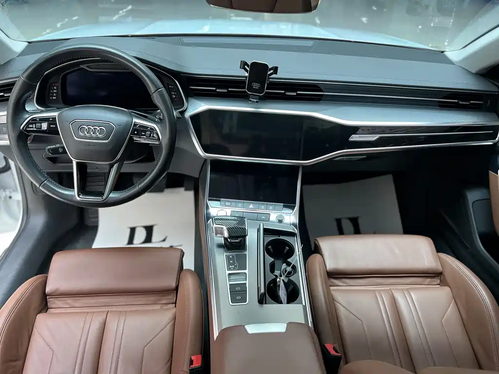 Audi A7 2020 — фото 10
