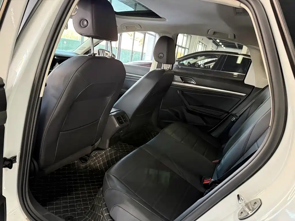Volkswagen Lavida 2022