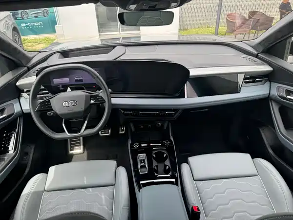 Audi Q6L E-Tron 2025