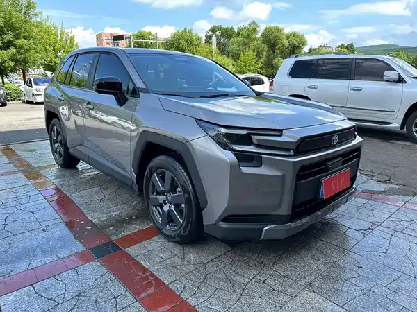 Toyota RAV4 2026
