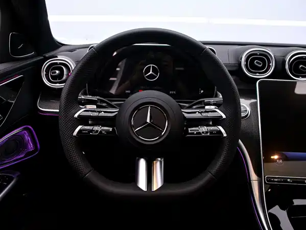 Mercedes-Benz C-Class 2023