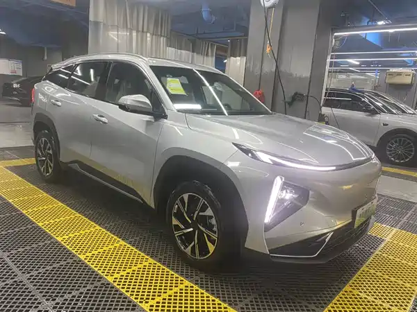 Geely Galaxy L7 2025